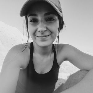 Meet your Posher, Elaina